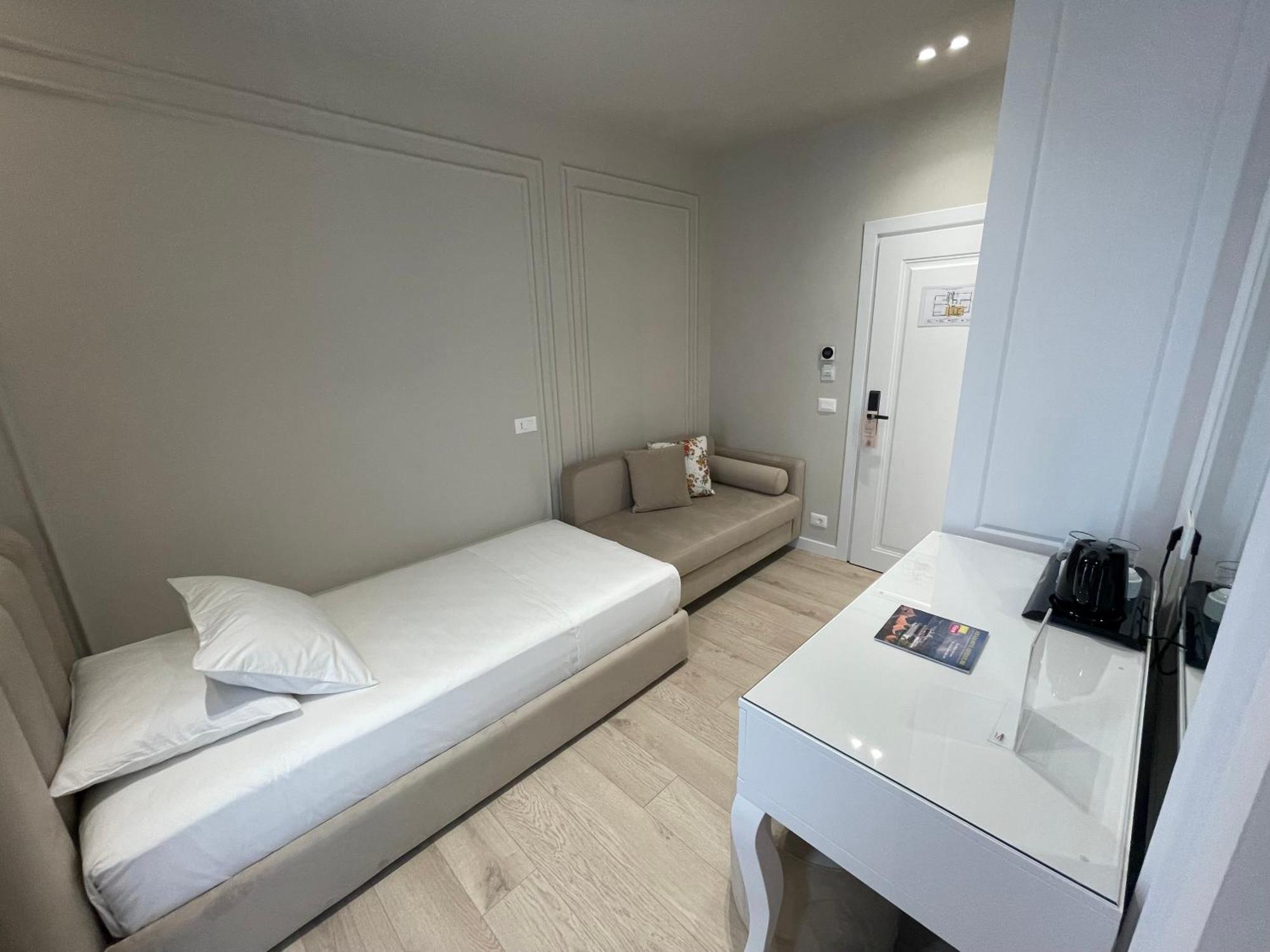 Seaside Hotel Vlorë Εξωτερικό φωτογραφία