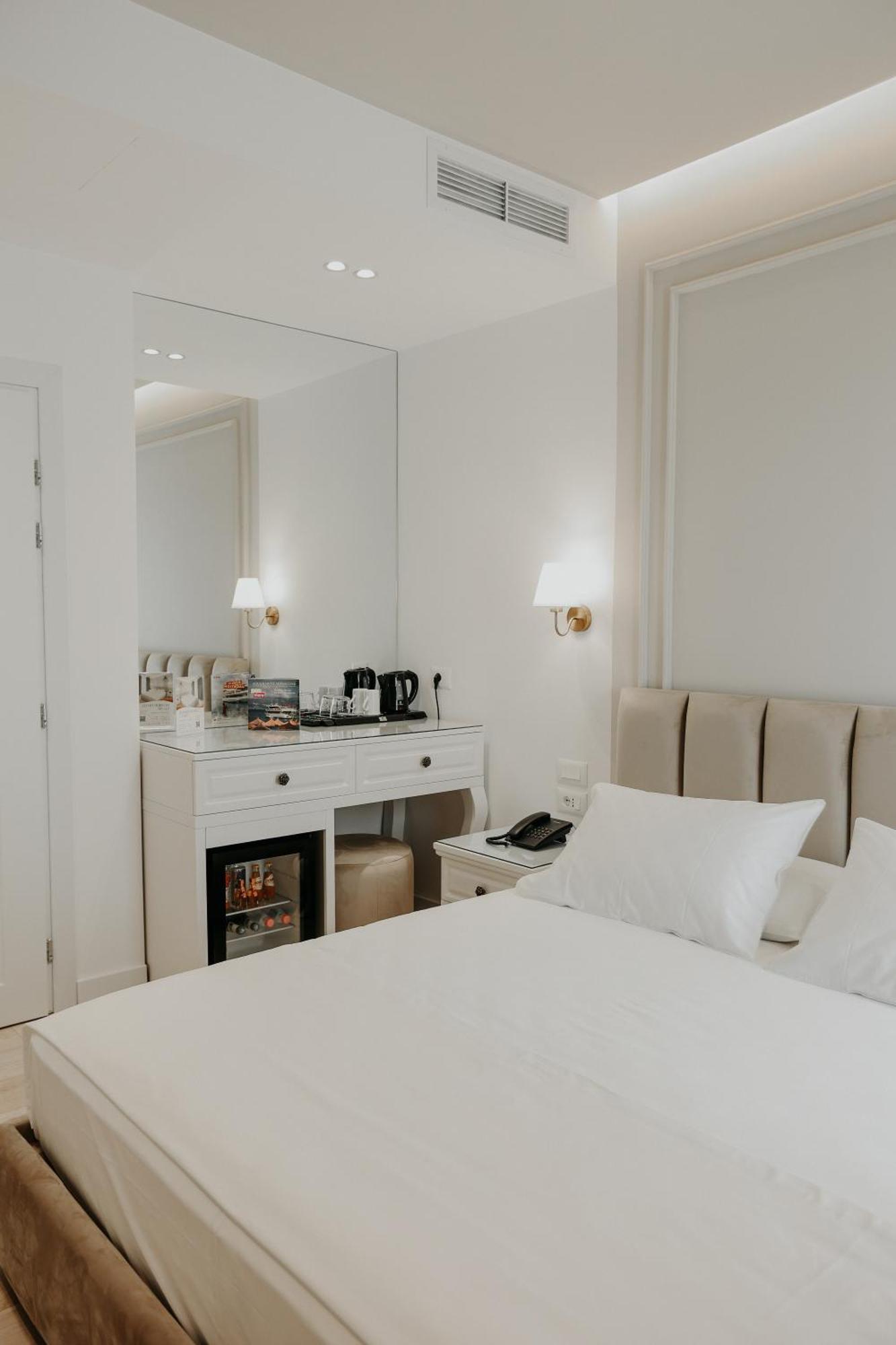 Seaside Hotel Vlorë Εξωτερικό φωτογραφία