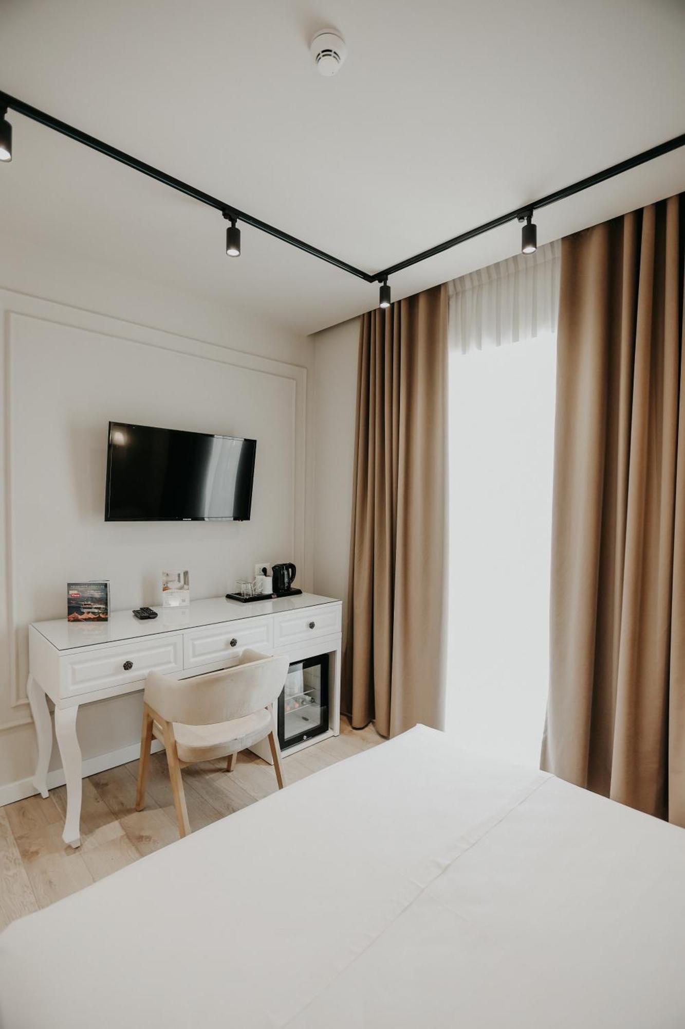 Seaside Hotel Vlorë Εξωτερικό φωτογραφία
